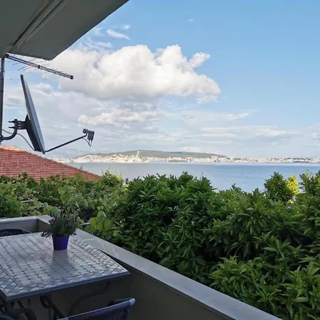 Sunny With Sea View Trogir